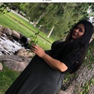 Meet your Posher, Elizabeth